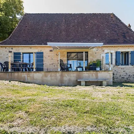 Maison D'une Avec Jardin Amenage A *