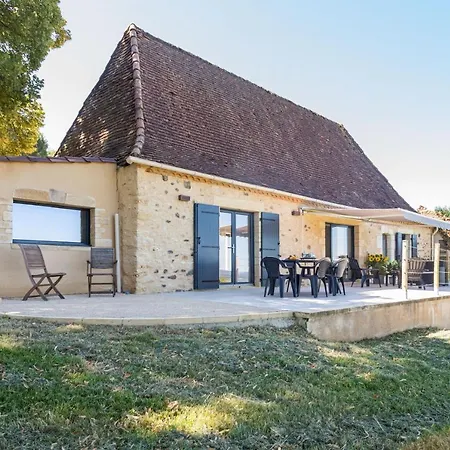 Holiday home Maison D'une Avec Jardin Amenage A